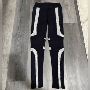 alo yoga - high-waist electric legging NEVER WORN